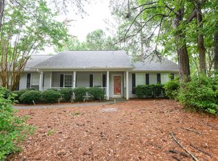 220 Ridgewood Ct, Auburn, AL 36830