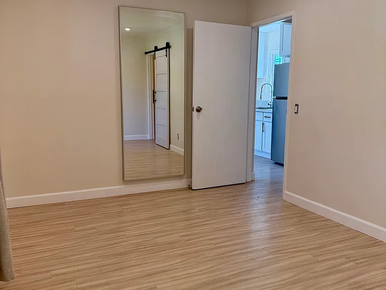 1572 S Ridgeley Dr #1/2 — Photo 23