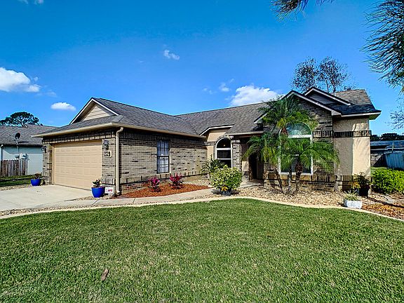 2nd image of 1519 Casey Ln