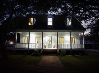 101 Bayou Cir, Gulfport, MS 39507