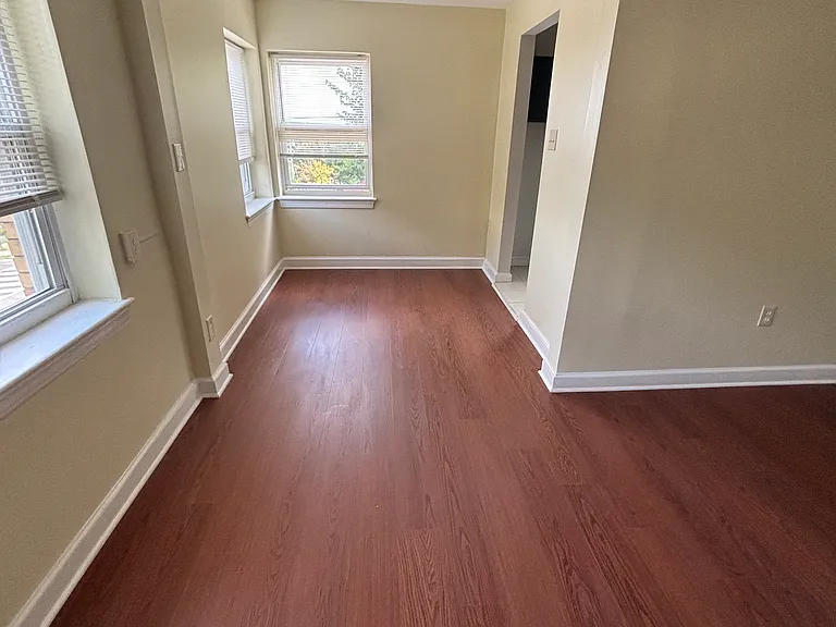 1700 29th St SE #201A — Photo 3