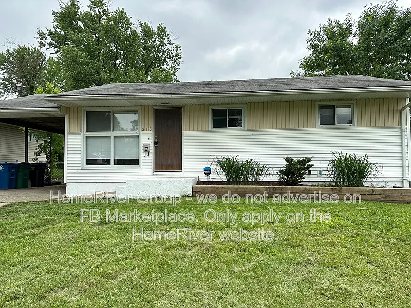 3 bed, 2.0 bath, 873 sqft, $1,450 — Photo 1