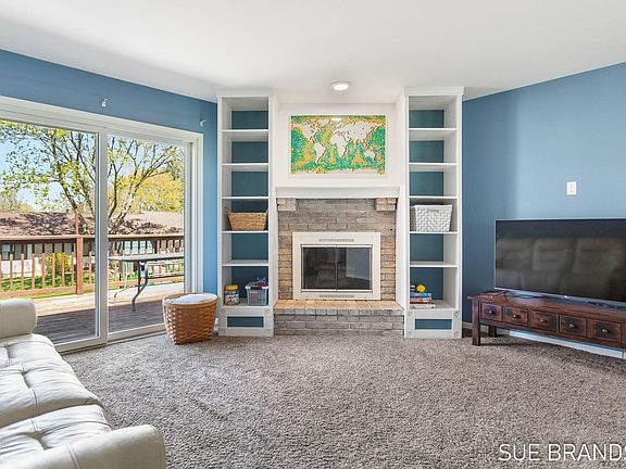 4th image of 3101 Beech Forest Ave