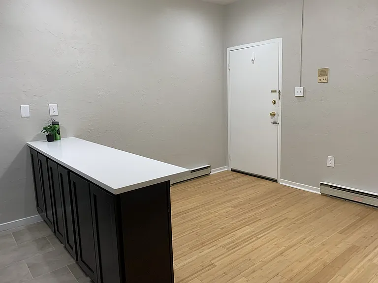 6333 Walnut St — Photo 3