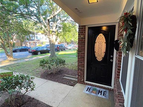 4th image of 5774 W Hastings Arch
