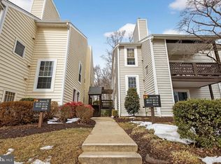 10114 Oakton Terrace Rd, Oakton, VA 22124