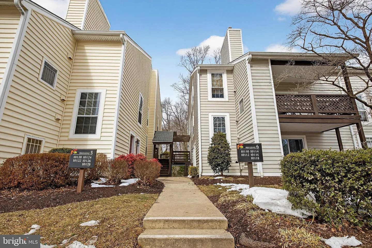 10114 Oakton Terrace Rd photo 1