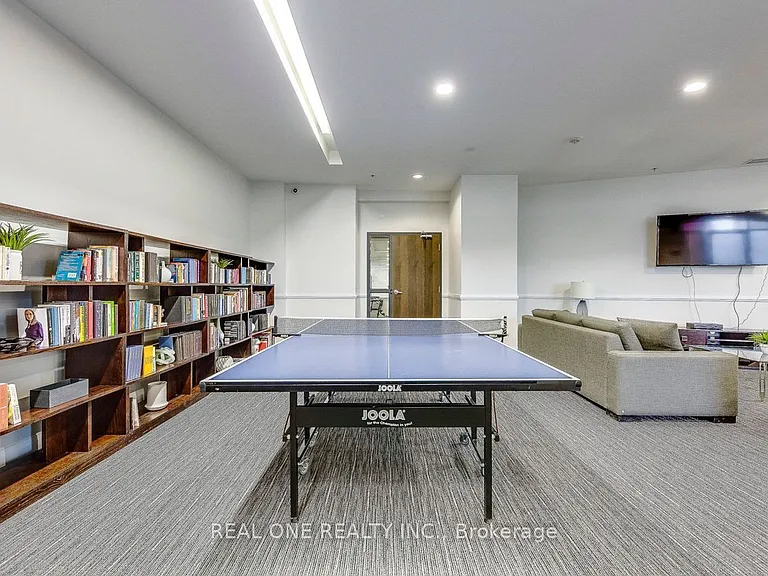 2900 Highway 7 W #505 — Photo 21