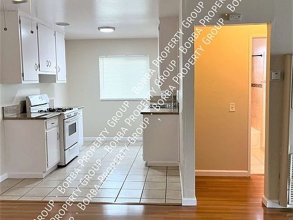 4th image of 4131 Pixie Ave APT 20