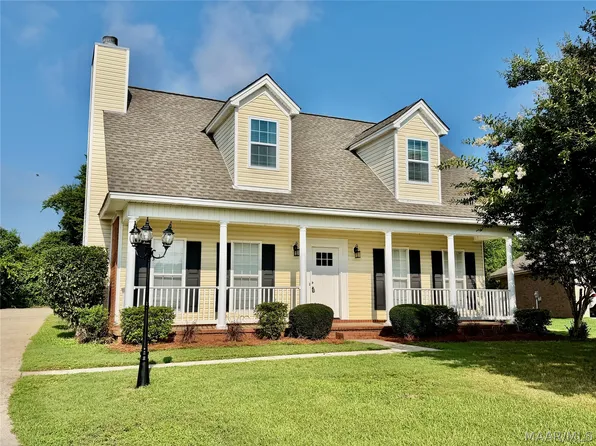 307 Sparrow Pointe Ln, Deatsville, AL 36022