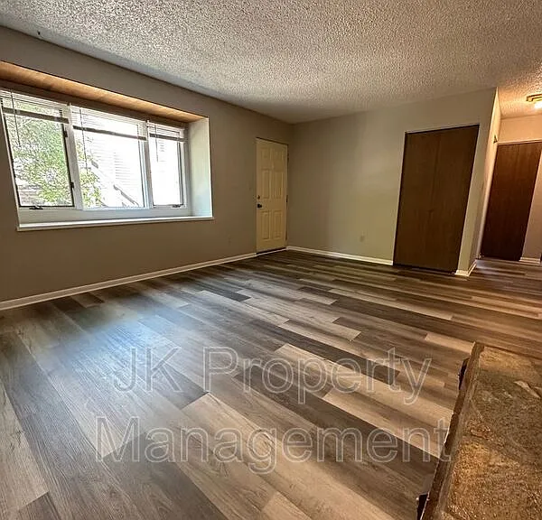 401 50th St S #3 — Photo 11