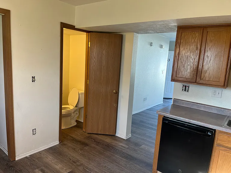 249 E Terrace Ct — Photo 3