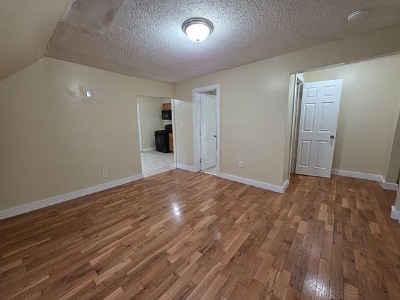 2nd image of 564 Howard Ave #L3