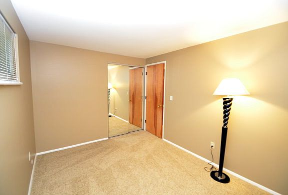 5th image of 5174 Chesham Dr