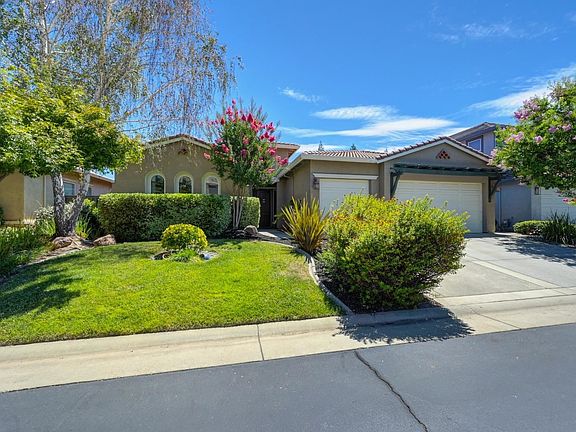 2nd image of 1764 Morella Cir
