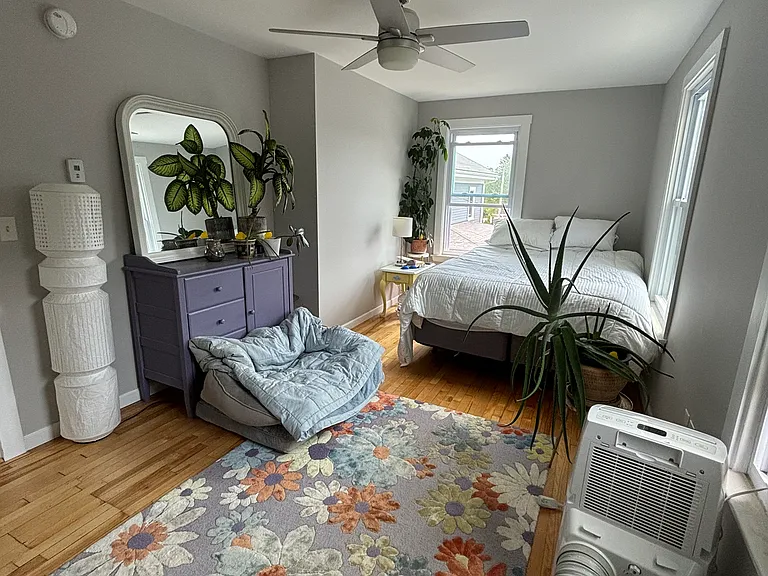 25 Lowell St — Photo 19