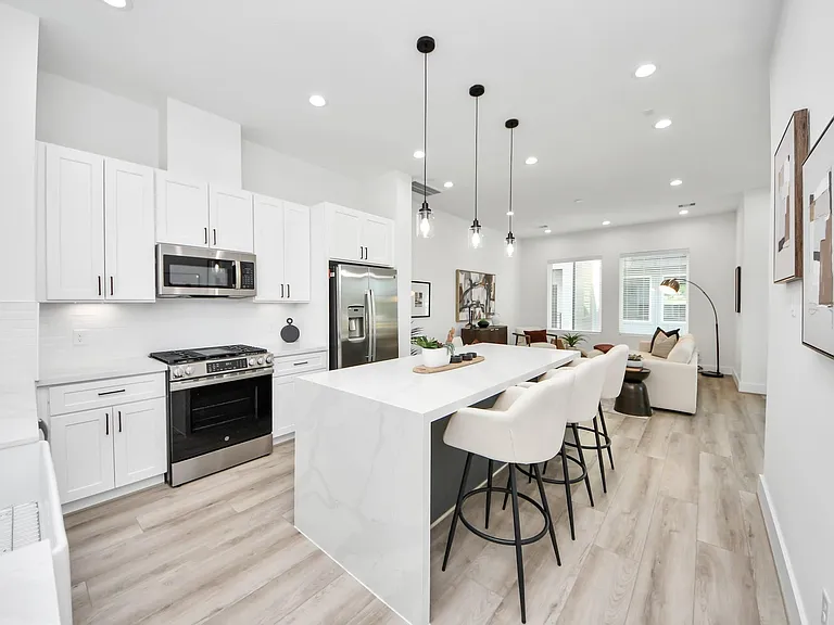 7723 Hammerly Blvd #B — Photo 12