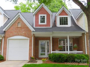 4423 Coventry Row Ct, Charlotte, NC 28270