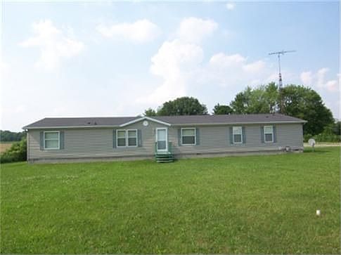 2nd image of 3021 N 425 E