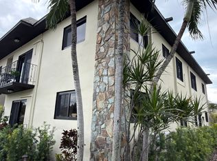 1490 NW 2nd St #6, Miami, FL 33125