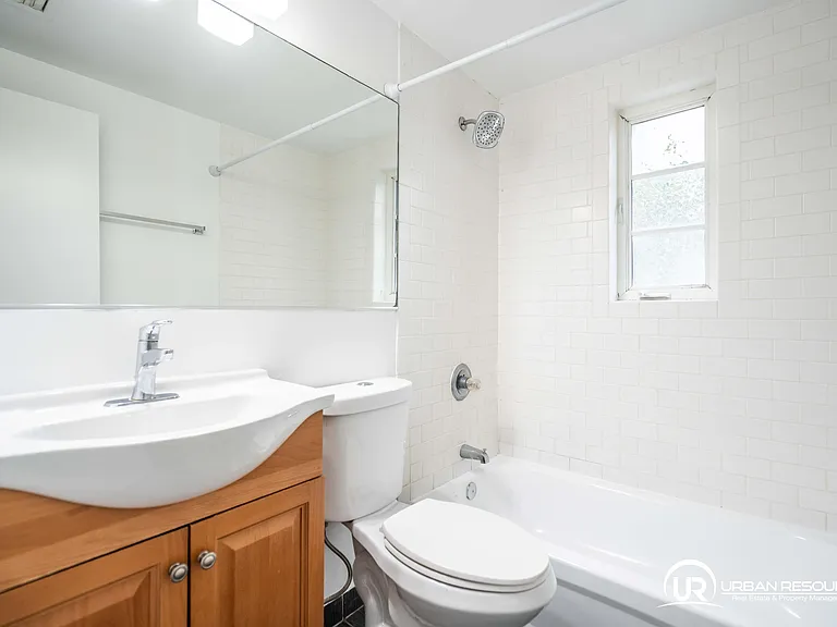 1007 Bay Dr #104 — Photo 25
