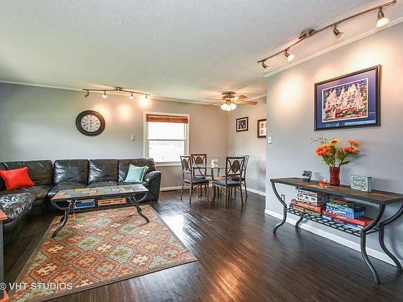 2nd image of 17357 Harlem Ave