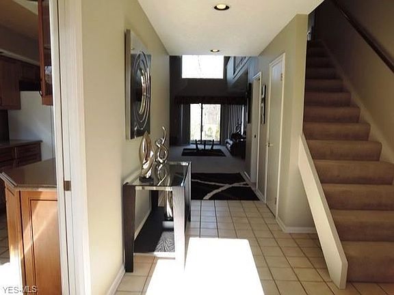 2nd image of 295-14 Laurel Cir