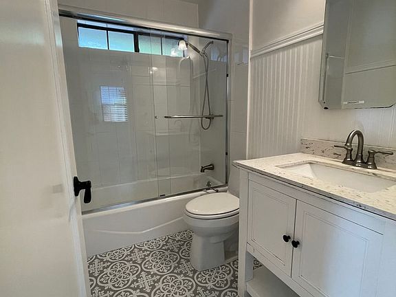 5th image of 1861 Bellomy St