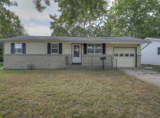 708 W 10th St, Webb City, MO 64870