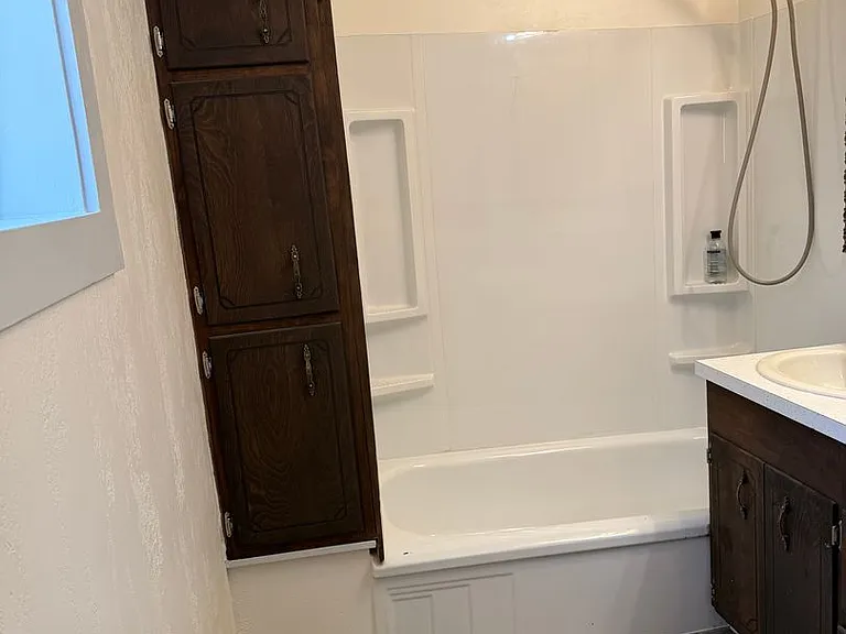 510 E Montezuma Ave — Photo 6