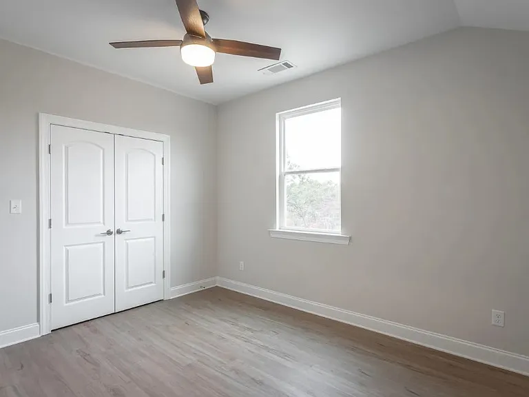 7019 Mercedes Ln #1562 — Photo 12