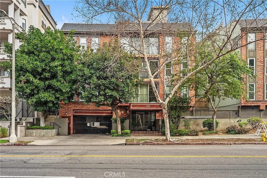 1 bed, 635 sqft, $2,800 — Photo 1
