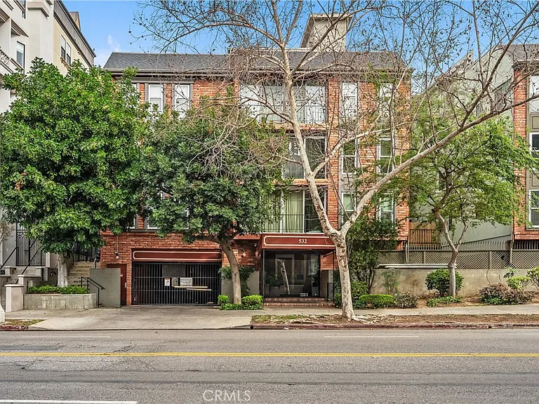 532 N Rossmore Ave #107 — Photo 1