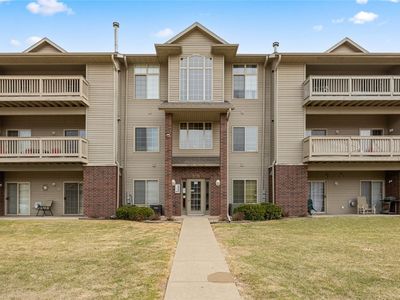 250 Cimarron Dr UNIT 309, Hiawatha, IA, 52233