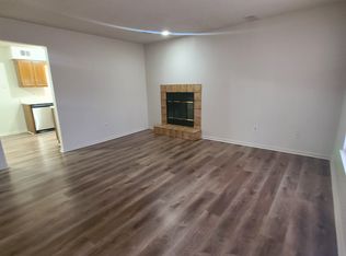 160 NW Vesper St, Blue Springs, MO 64014