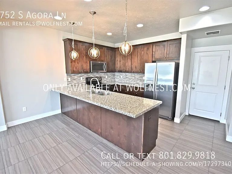 9752 S Agora Ln — Photo 8