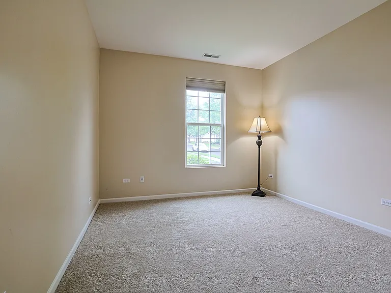 14021 Beaver Dam Ln #14021 — Photo 18