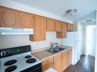 Knollwood and Tanglewood Apartments, Englewood, CO 80113