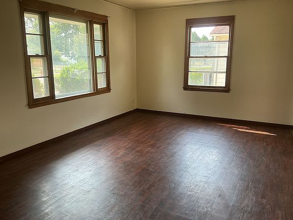 4th image of 5075 N 47th St