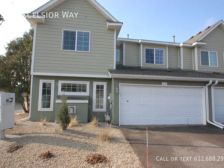 7121 Excelsior Way — Photo 2