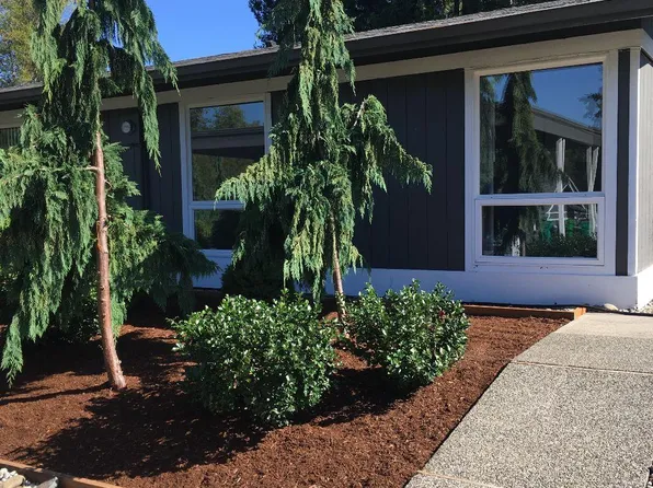 842 Phoenix St NE, Olympia, WA 98506