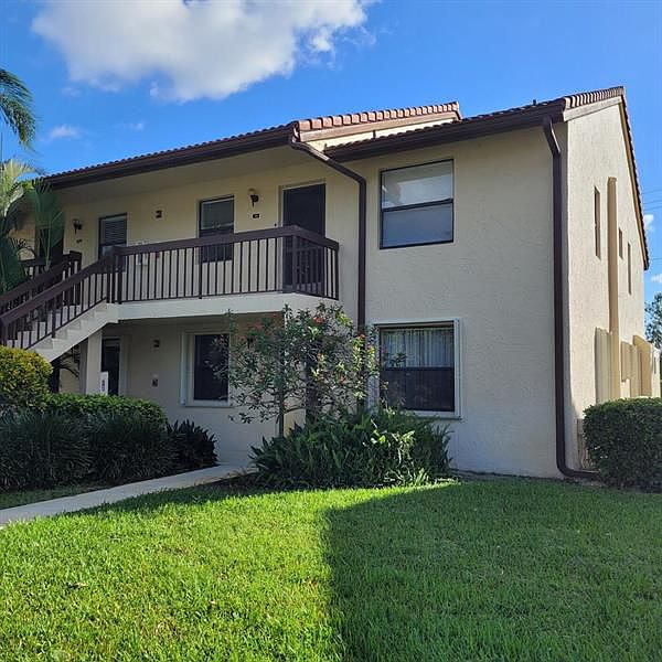1st image of 4626 Lucerne Lakes Blvd APT 106