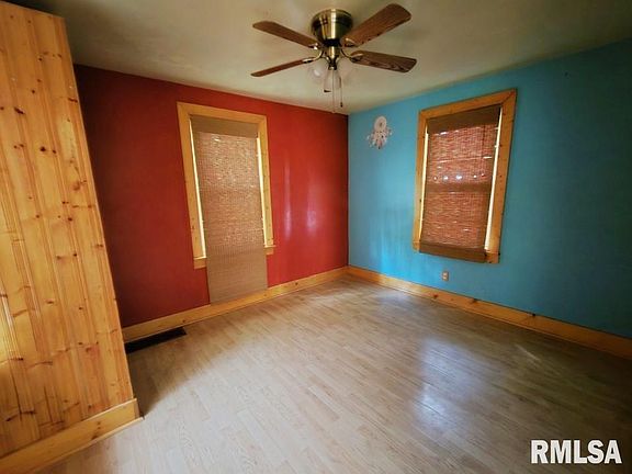 4th image of 292 Indiana Ave