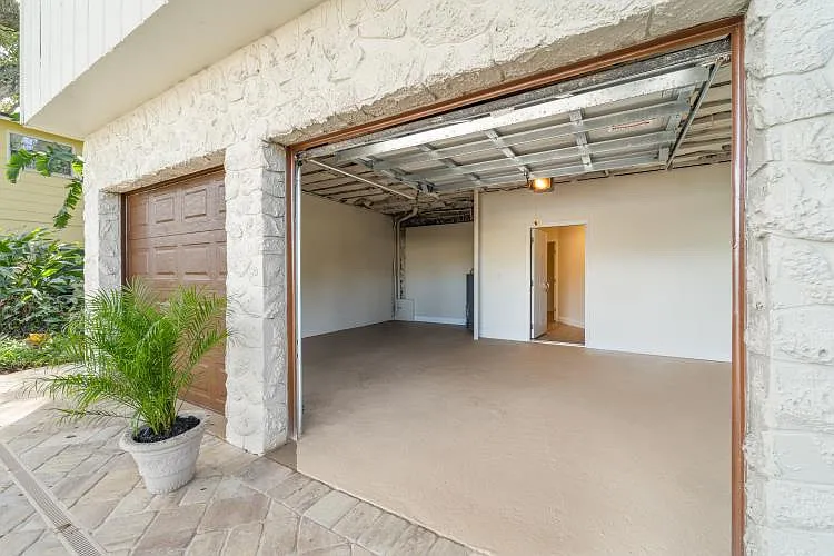 4710 S Peninsula Dr — Photo 25