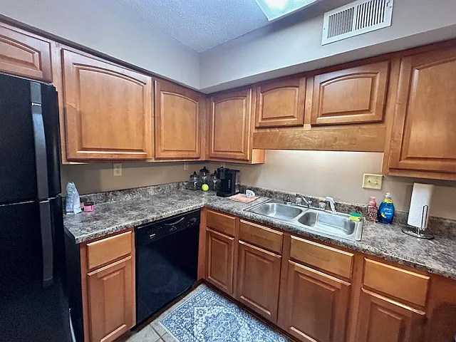 2301 Veterans Memorial Pkwy #313 — Photo 3