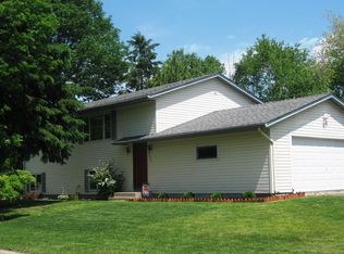 3020 Center Rd SW, Prior Lake, MN 55372