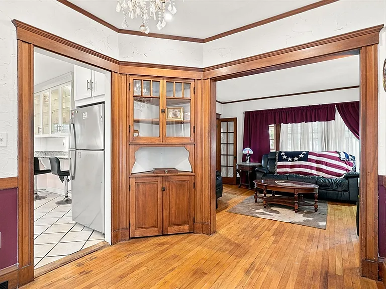 42 Norway Park — Photo 8