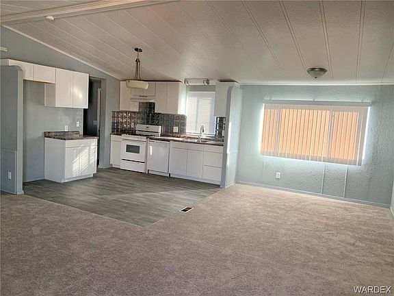 4th image of 4460 S Estado Way
