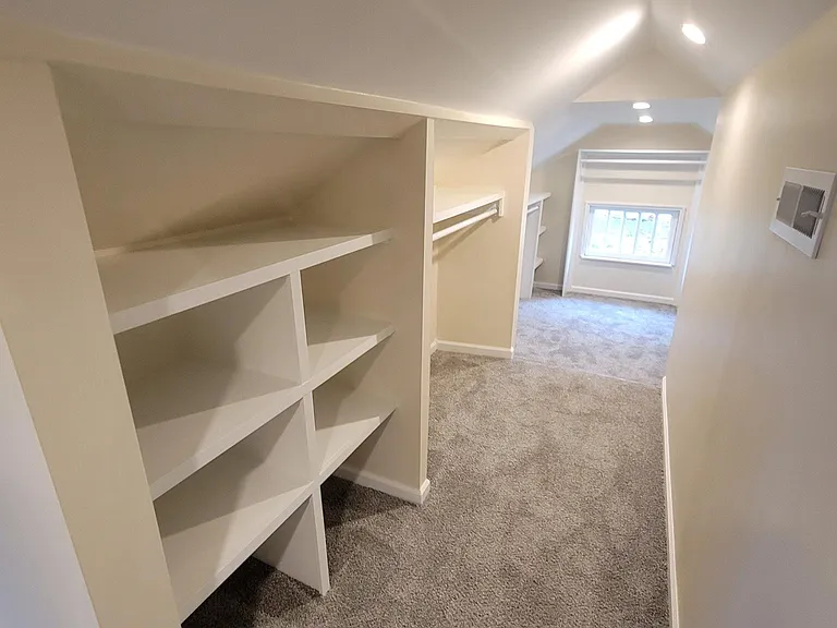 1047 N Coolidge Ave — Photo 46