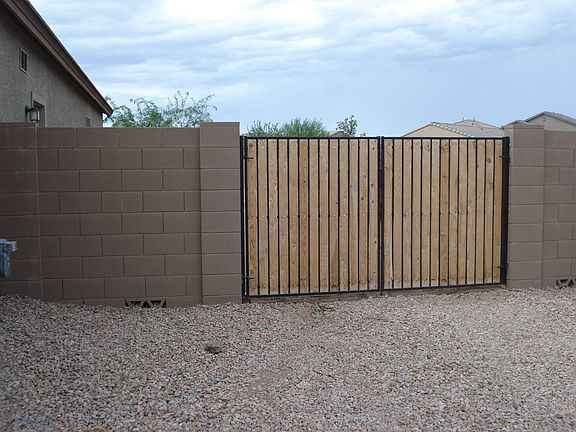 3rd image of 42379 W Posada Dr